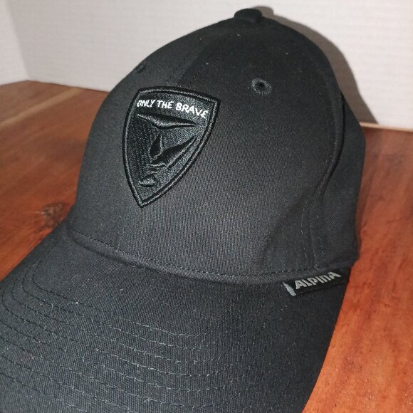 Alpina Black Hat - Only the Brave - Picture 1 of 5